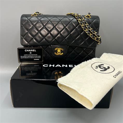 pre loved chanel bag|pre owned vintage Chanel bags.